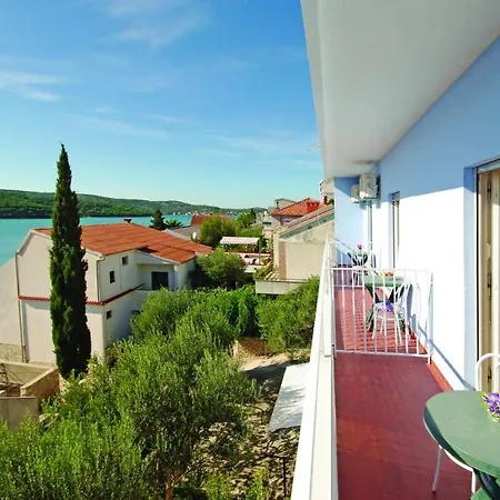 Apartamento Cosy In Tisno, 40 Sqm, Parking Included Tisno